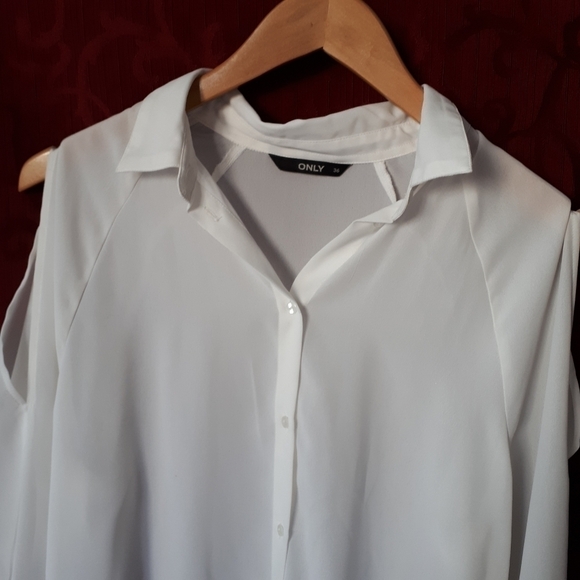 Only‎  white button down shirt - Picture 6 of 10